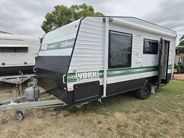 USED 2020 YORK BELLE 17ft Double Bunk 1 AXLE